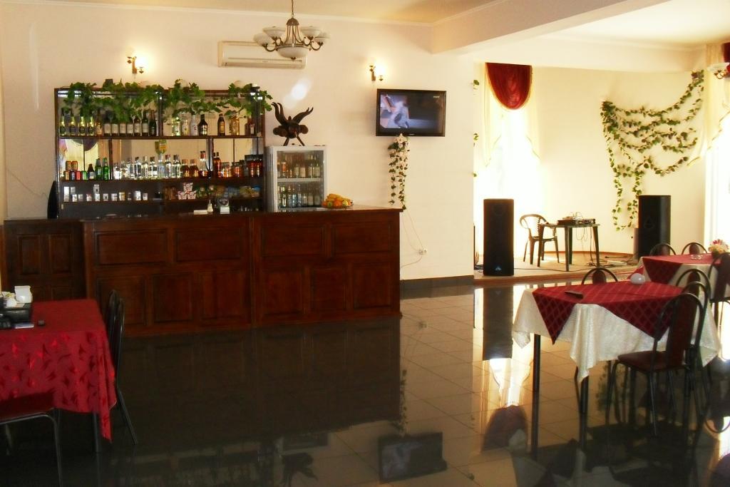 بيزوندا Ostrov Park-Hotel المظهر الخارجي الصورة